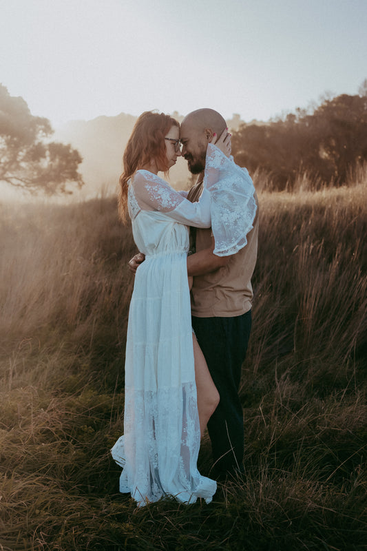Full Moon Lace Gown | Size Medium